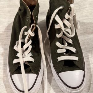 Dark Green Converse All Star high tops